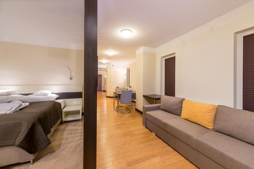 Villa Buki Pokoje & Spa Jastrzębia Góra Szoba fotó